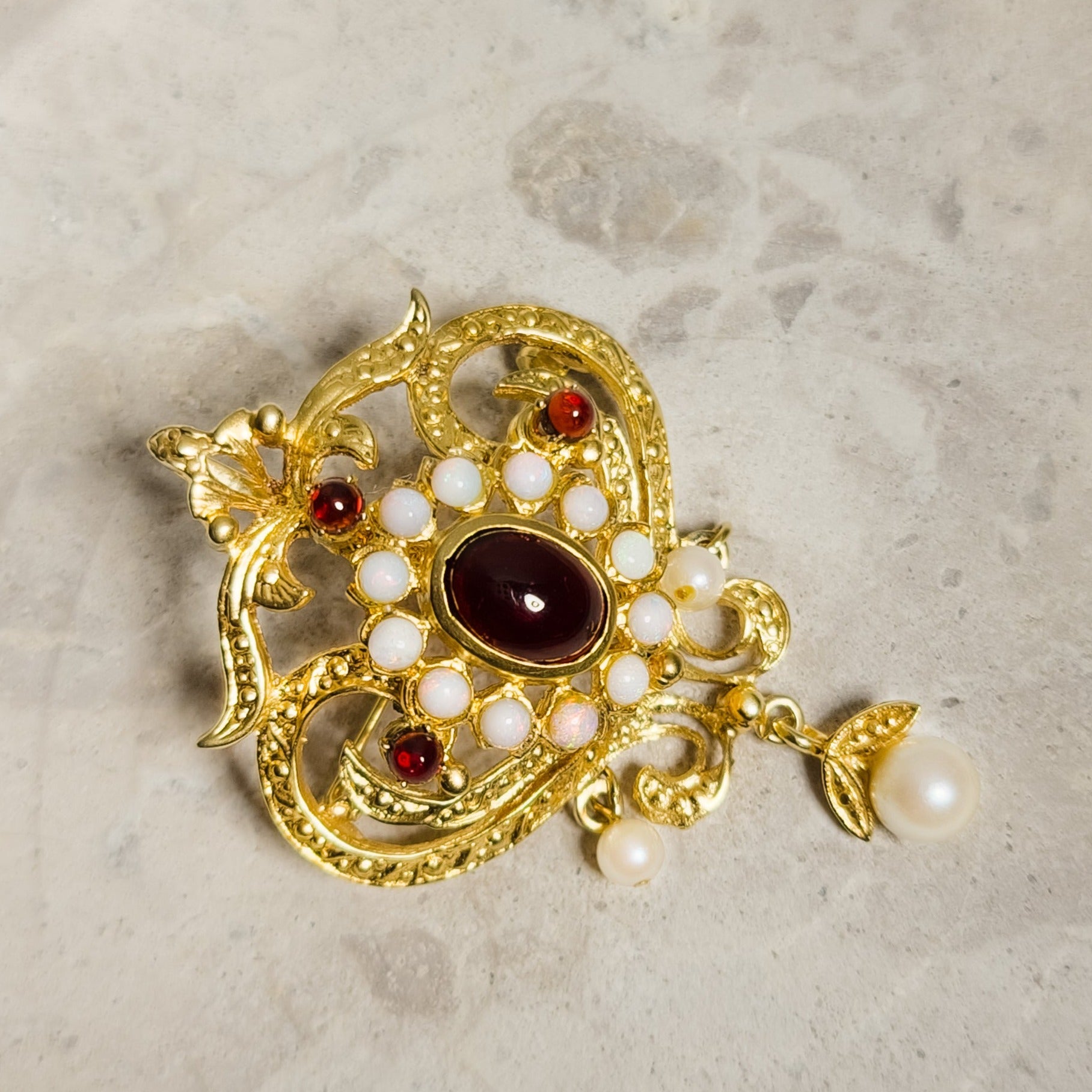 Antiker Goldanhänger /Brosche aus Gold – Vielseitig und Elegant - Honey Jewelry