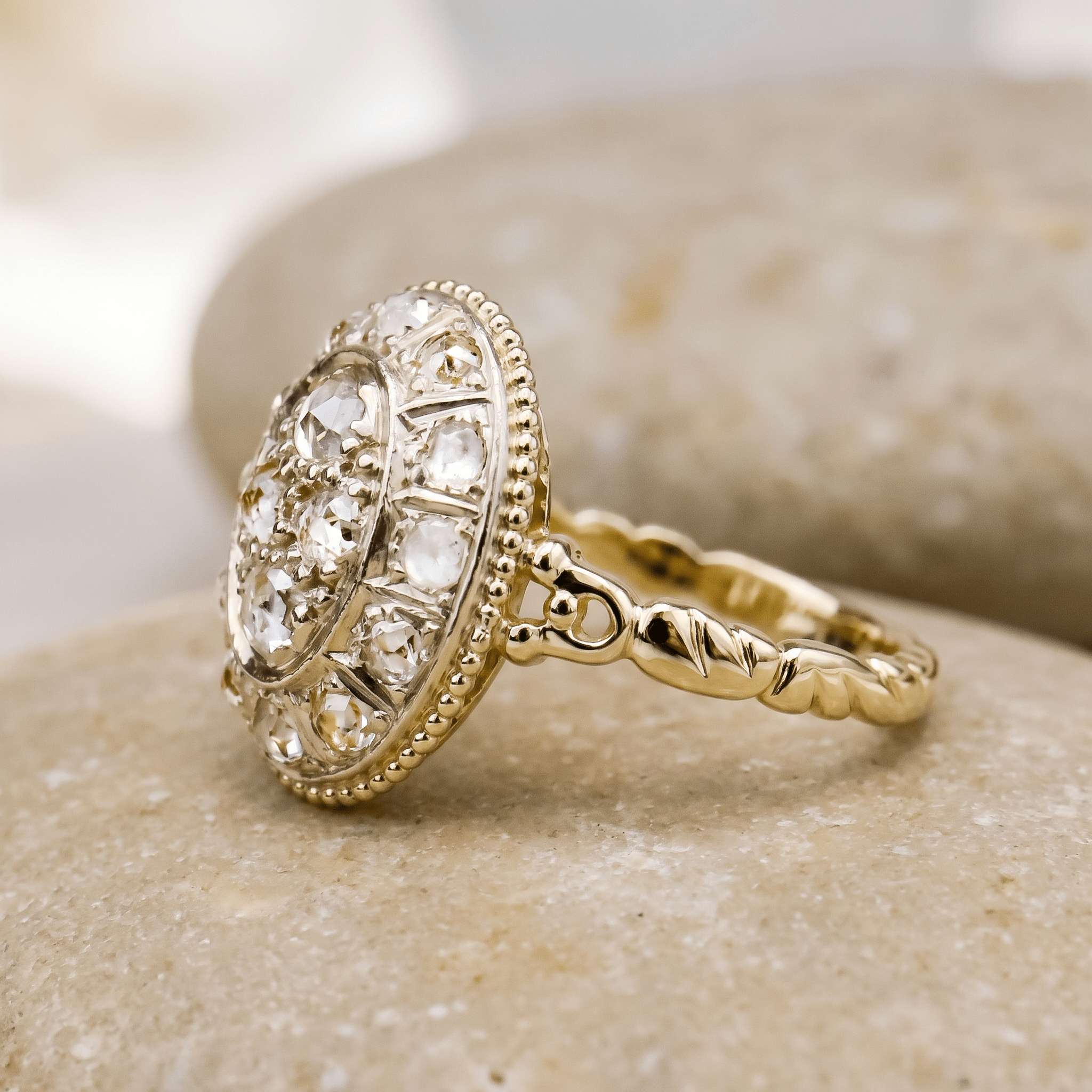 Art Déco Diamanten Ring aus Gold mit Platinfassung - Honey Jewelry
