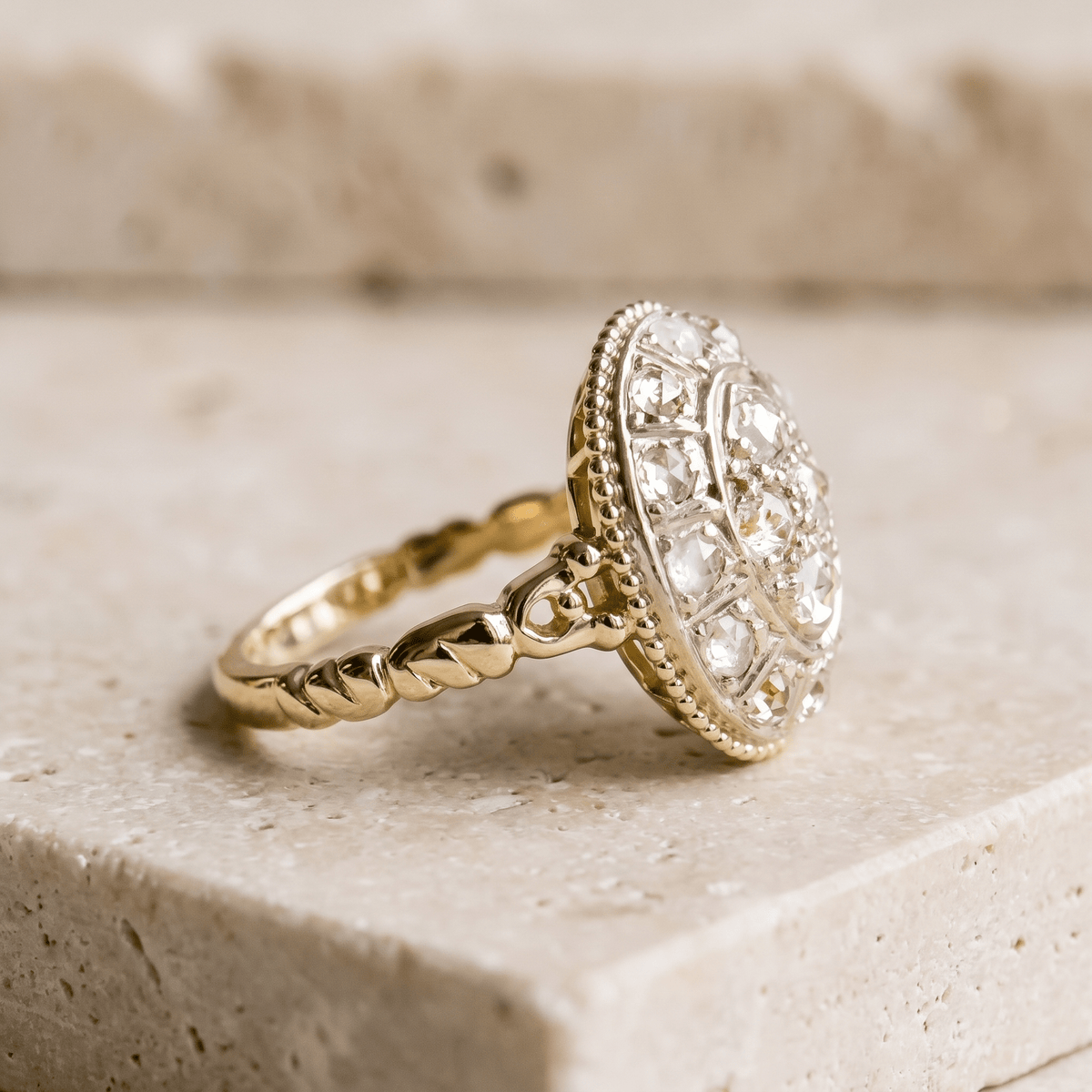 Art Déco Diamanten Ring aus Gold mit Platinfassung - Honey Jewelry