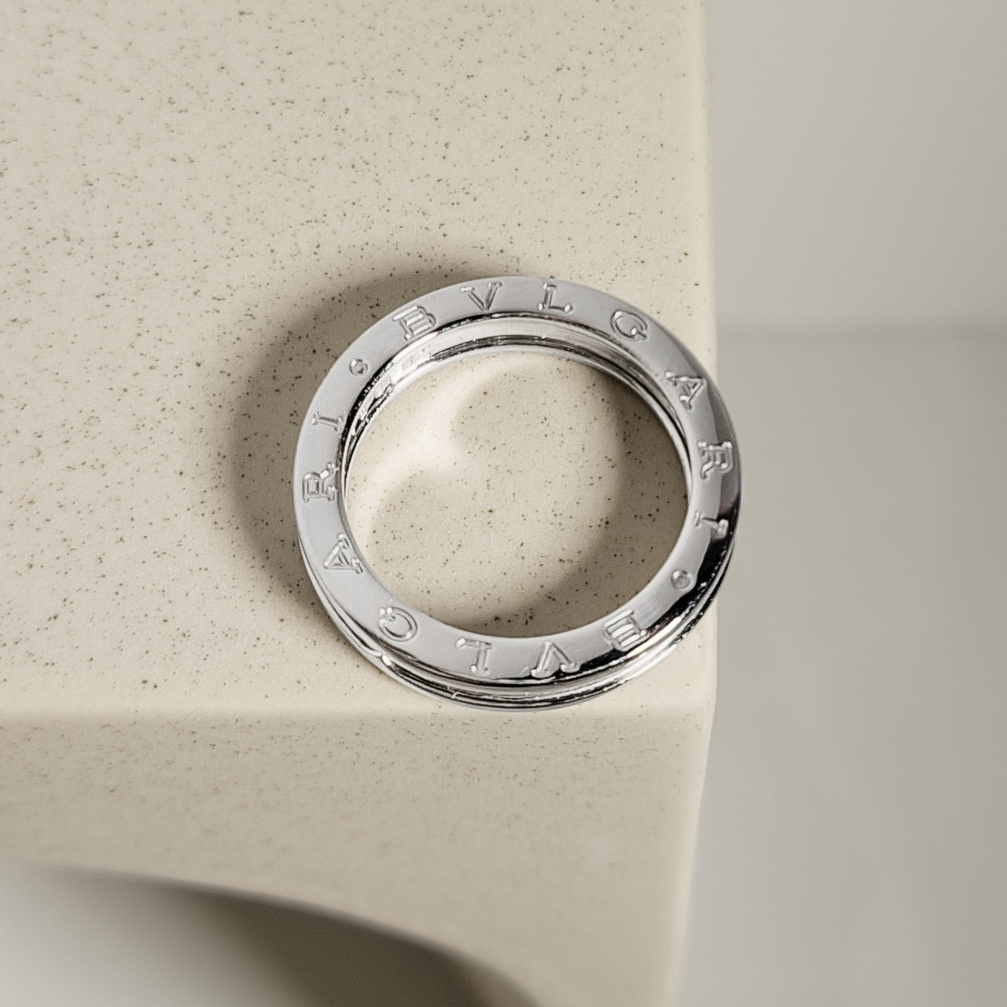 Bulgari B - Zero 1 aus 750er Weißgold– Ein Meisterwerk der Schmuckkunst - Honey Jewelry