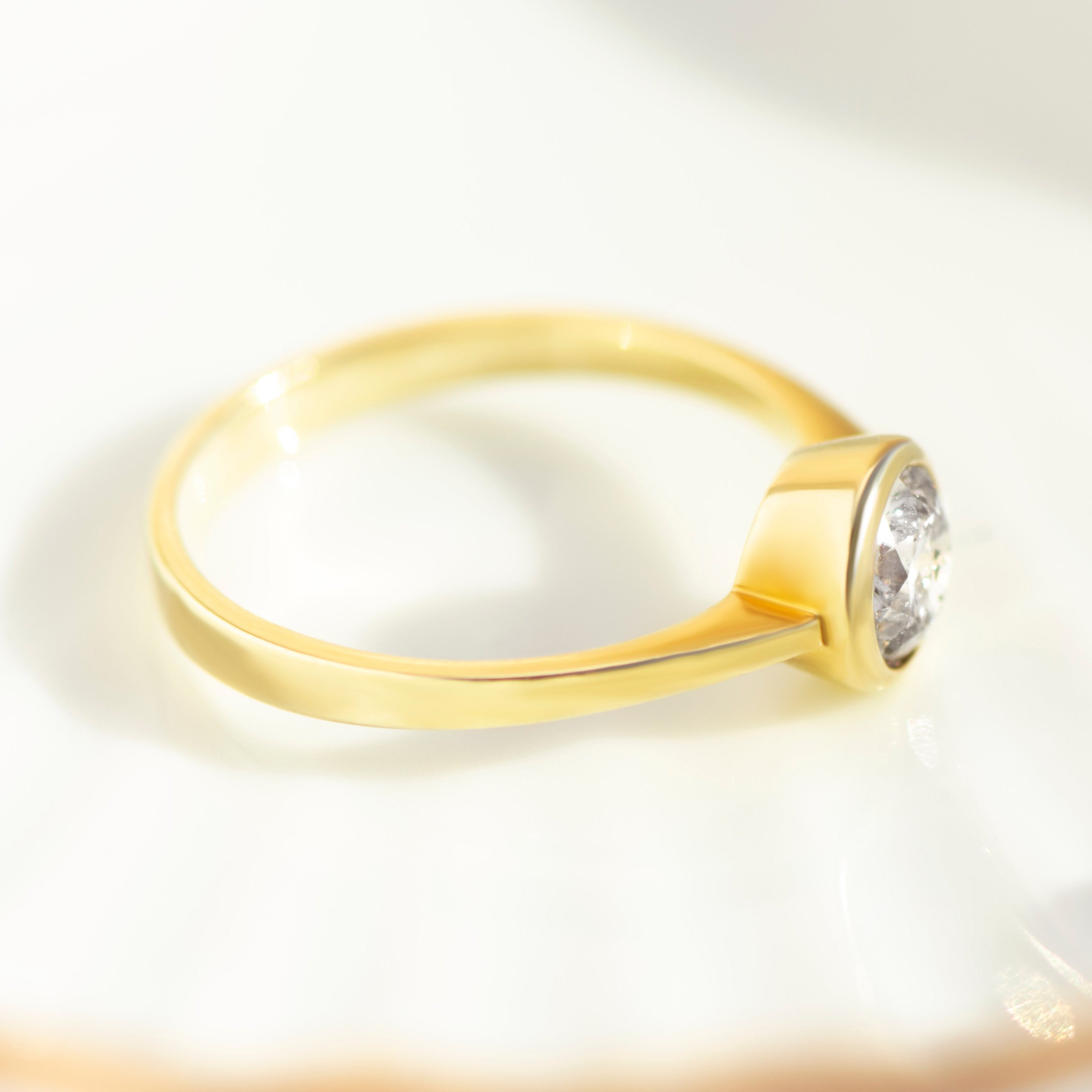 Diamant-Solitärring aus 585er Gelbgold