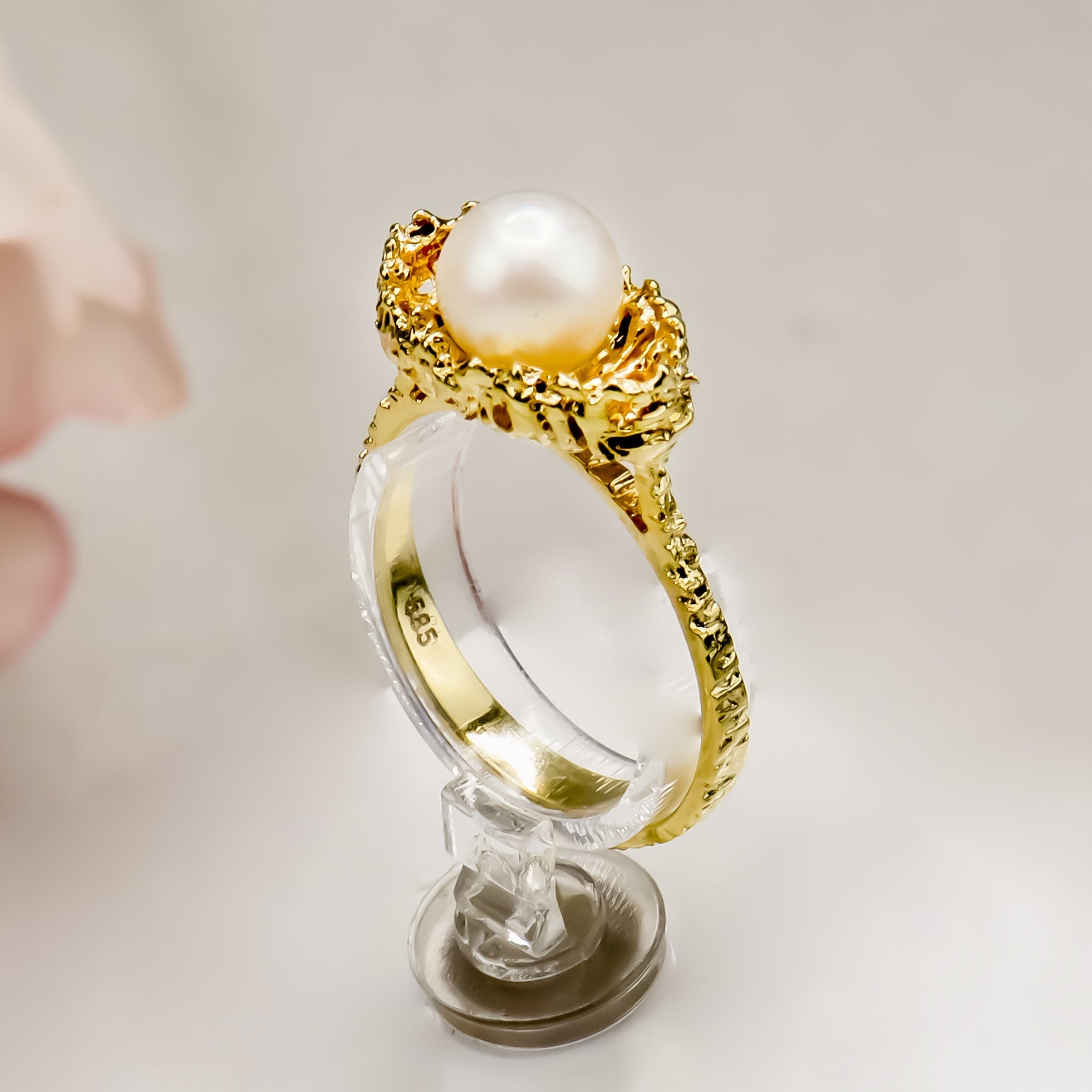 Eleganter Perlen - Ring aus 14 Karat Gold - Honey Jewelry