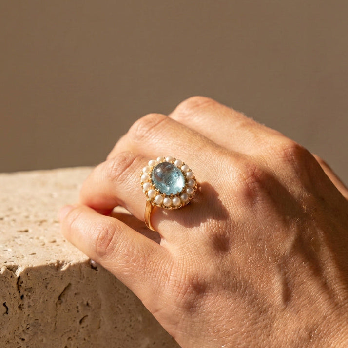 Extravagant vintage ring with aquamarine & pearls made of 585 gold