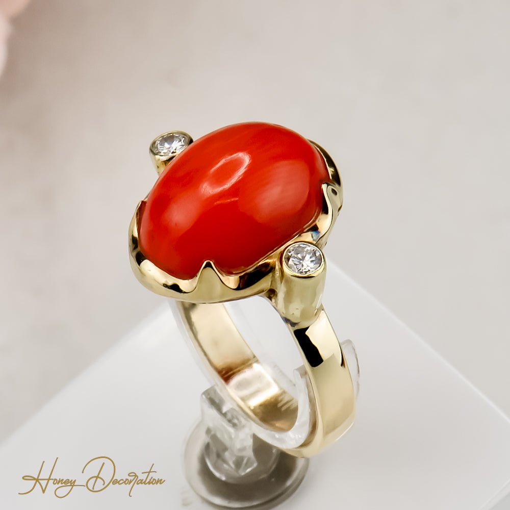 Faszinierender Korallen Ring mit Brillanten - Honey Jewelry