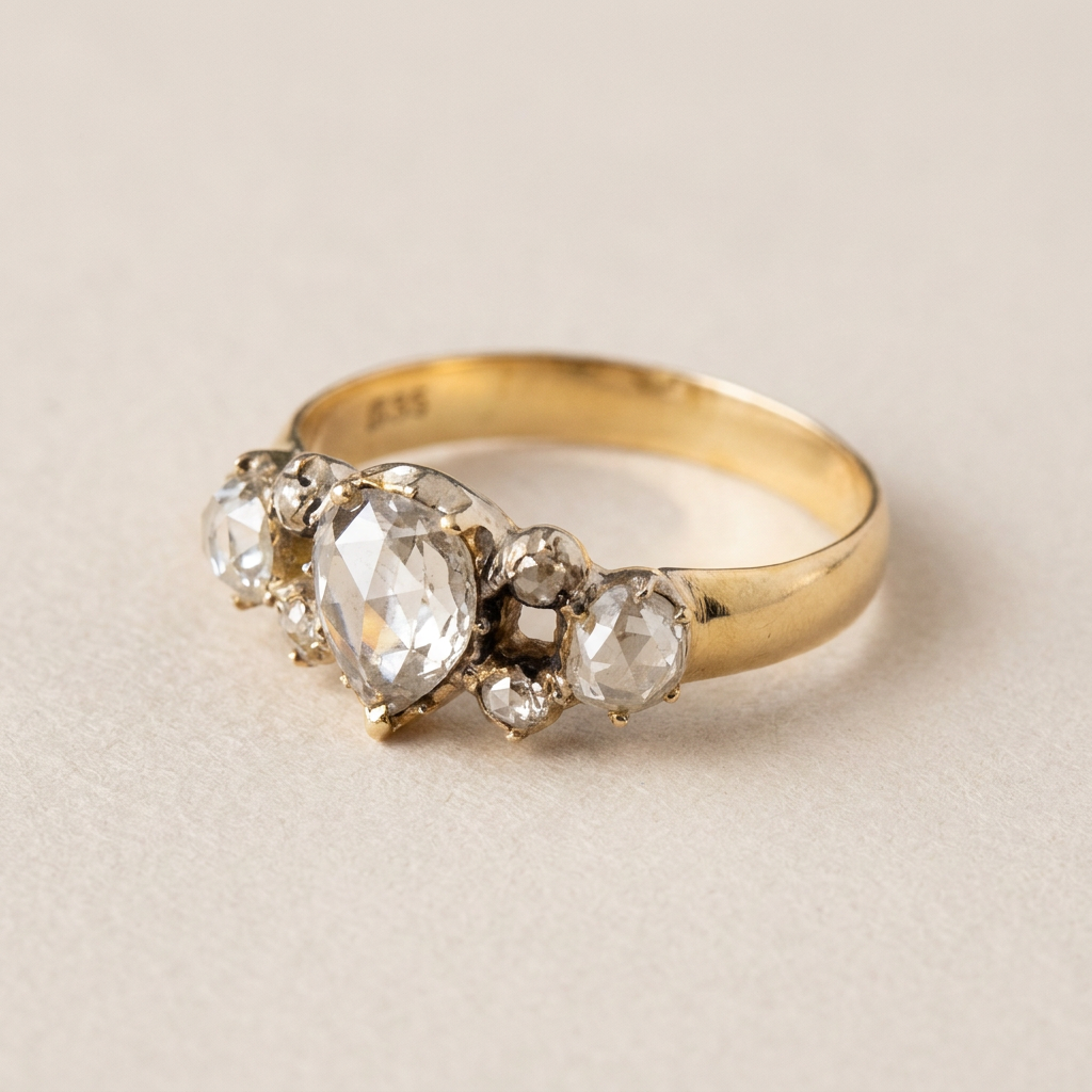 Magnificent Art Nouveau ring with diamond in rose cut