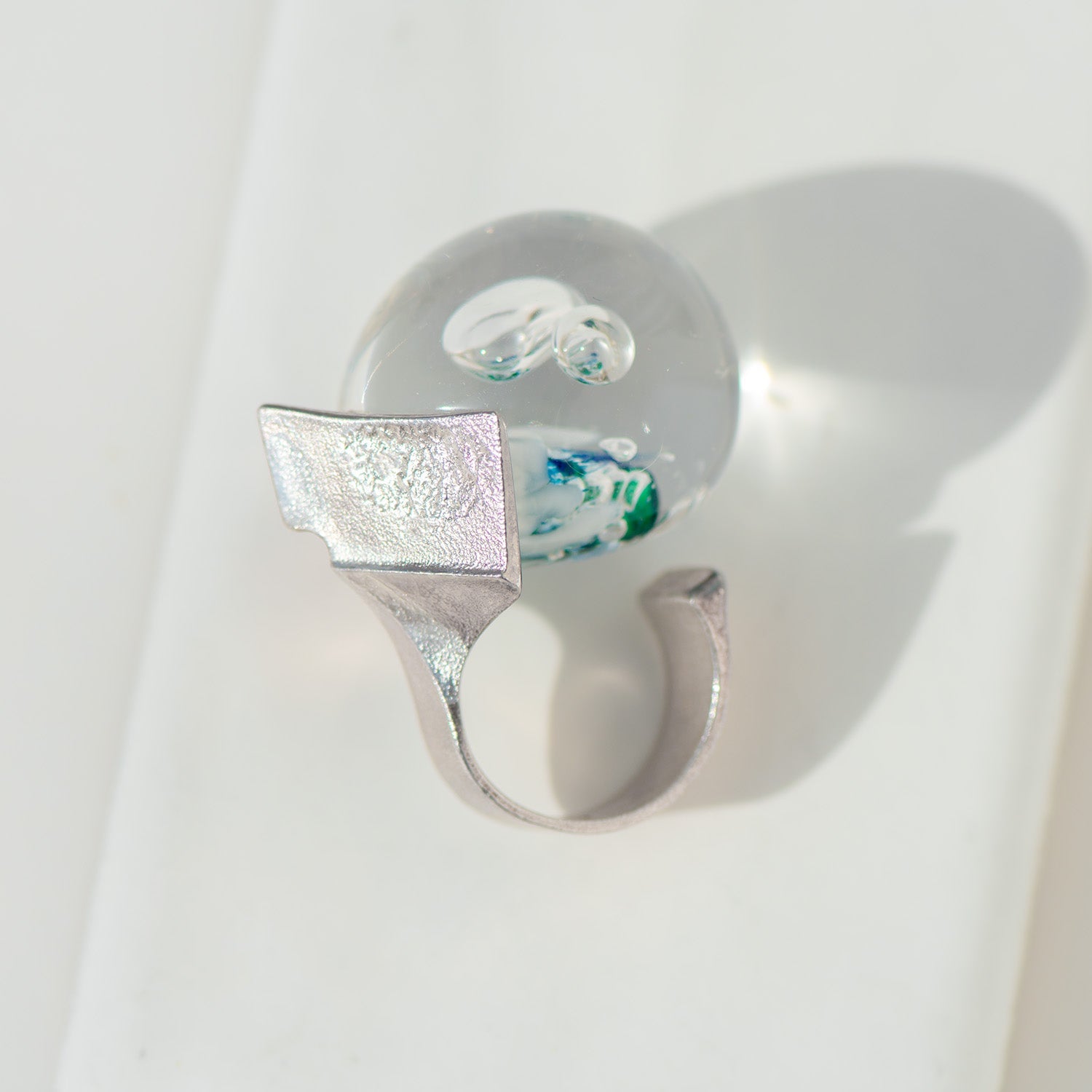 Lapponia - Ring „Man in the Cosmos“ von Björn Weckström – skulpturales Design & Space - Age - Vision - Honey Jewelry