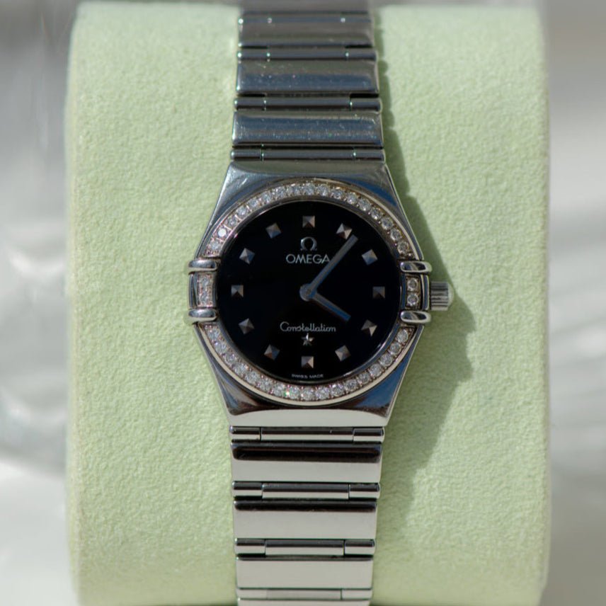 Omega Constellation Damen – Edelstahl mit Diamantlünette & schwarzem Zifferblatt - Honey Jewelry