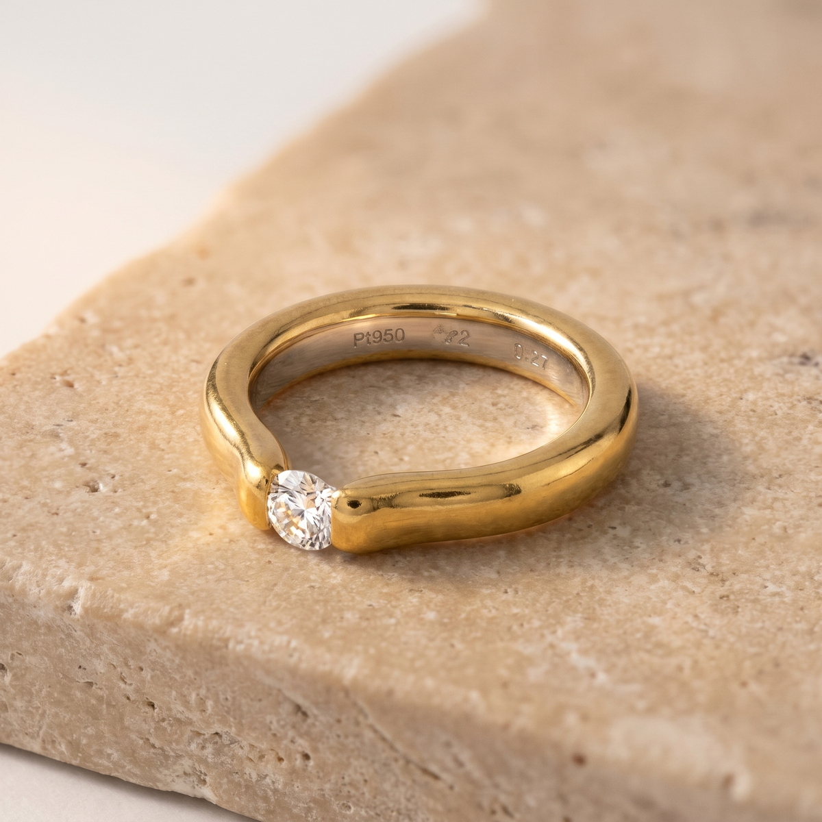 Pt950 platinum solitaire ring inner engraving detail