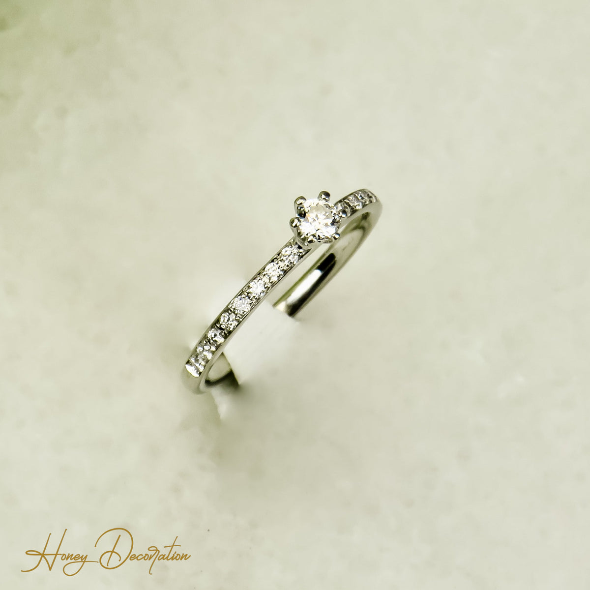 Platinring mit Brillanten – Höchste Eleganz - Honey Jewelry