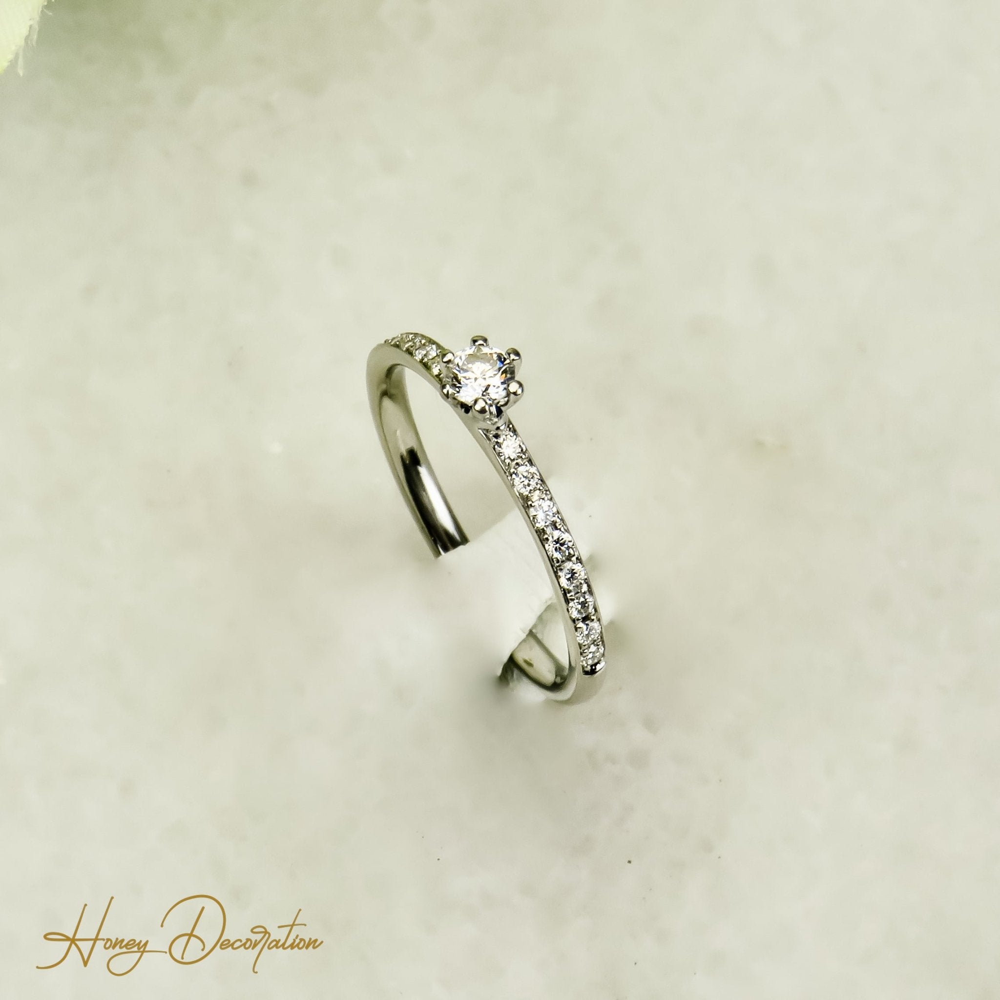 Platinring mit Brillanten – Höchste Eleganz - Honey Jewelry