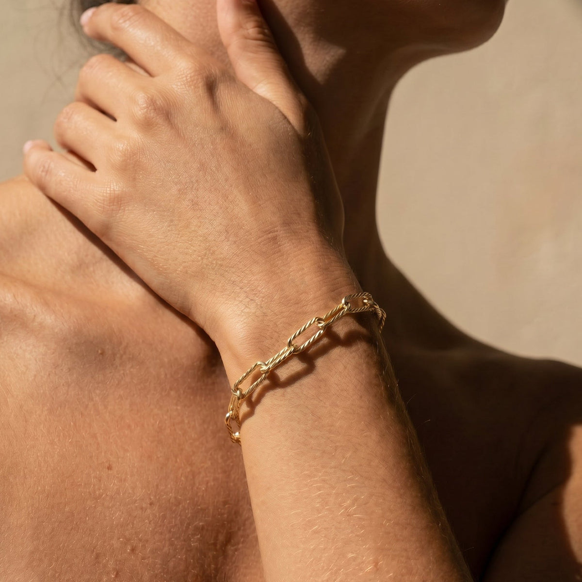 Starkes Statement: Massives 333er Gelbgold-Armband mit großen Gliedern, 19,5 cm Länge - Honey Jewelry