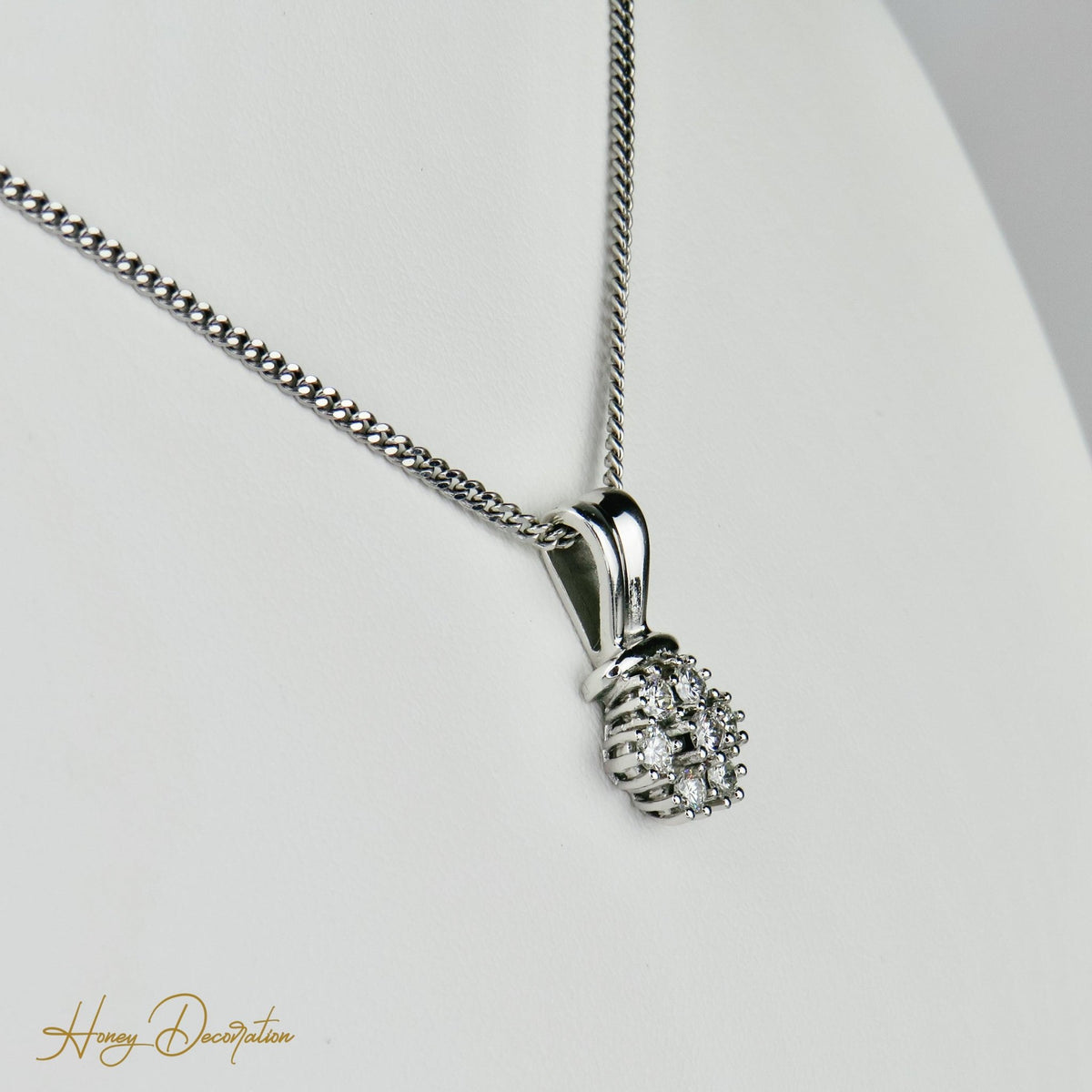 Süßer Weißgold - Anhänger mit Brillanten - Honey Jewelry