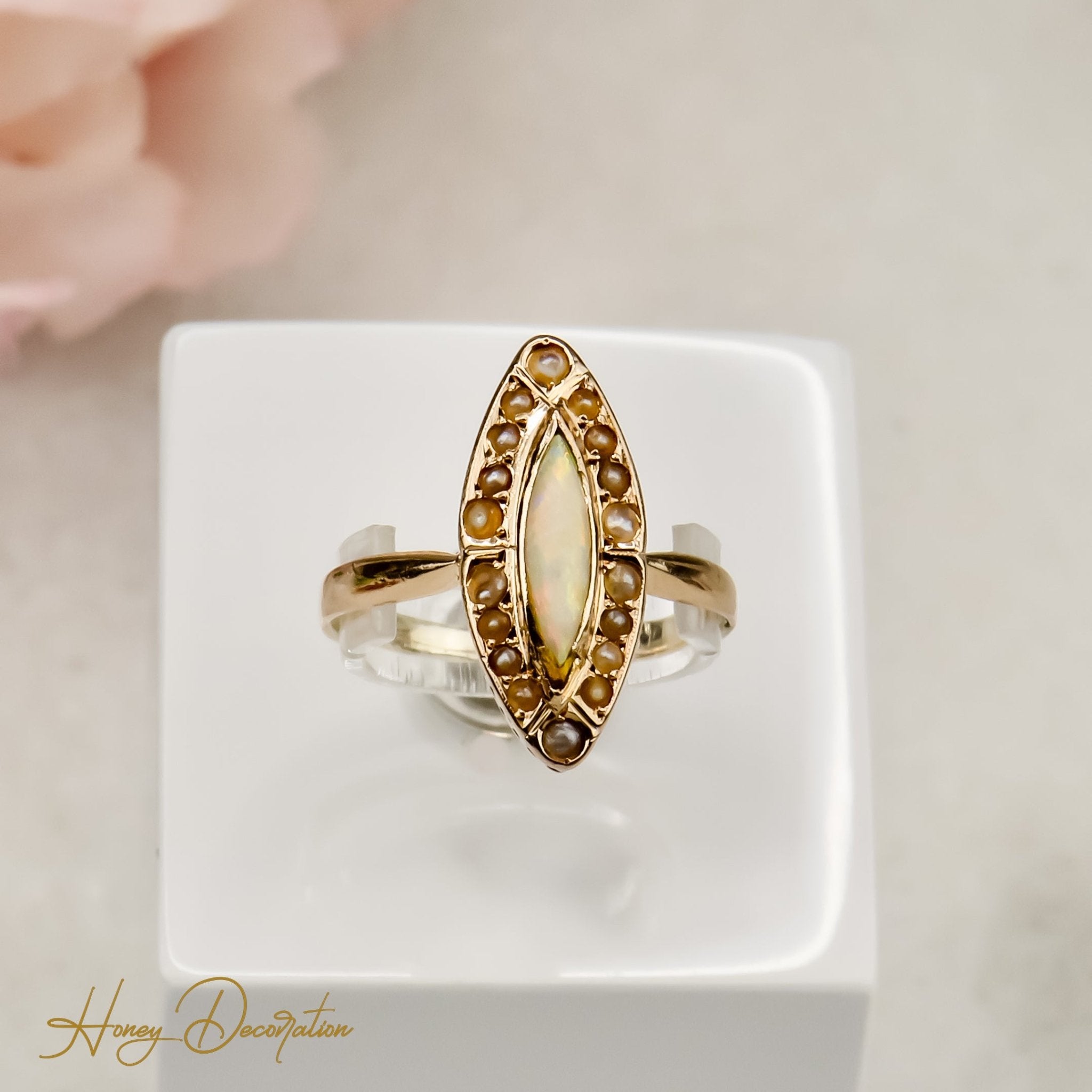 Viktorianischer Opal - Marquise - Ring aus 8K Gold - Honey Jewelry