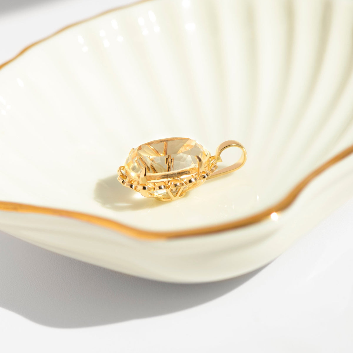 Vintage Citrin Anhänger – 750er Gelbgold – 14 ct Ovalschliff - Honey Jewelry