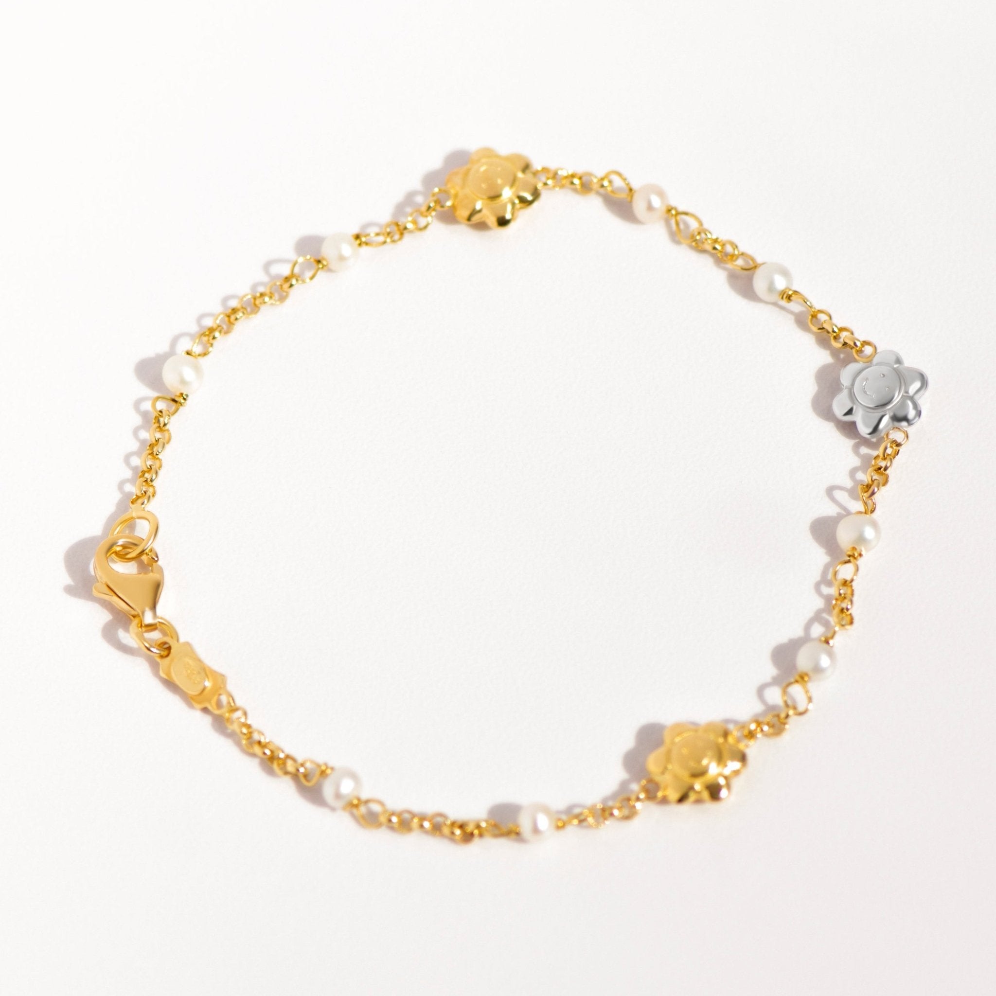 Vintage Perlenarmband mit Smiley - Blumen – 750er Gelb - & Weißgold - Honey Jewelry