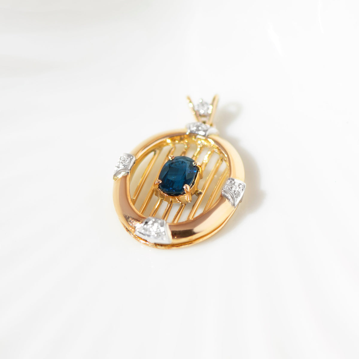 Vintage Saphir-Diamant-Anhänger aus 14K Gold