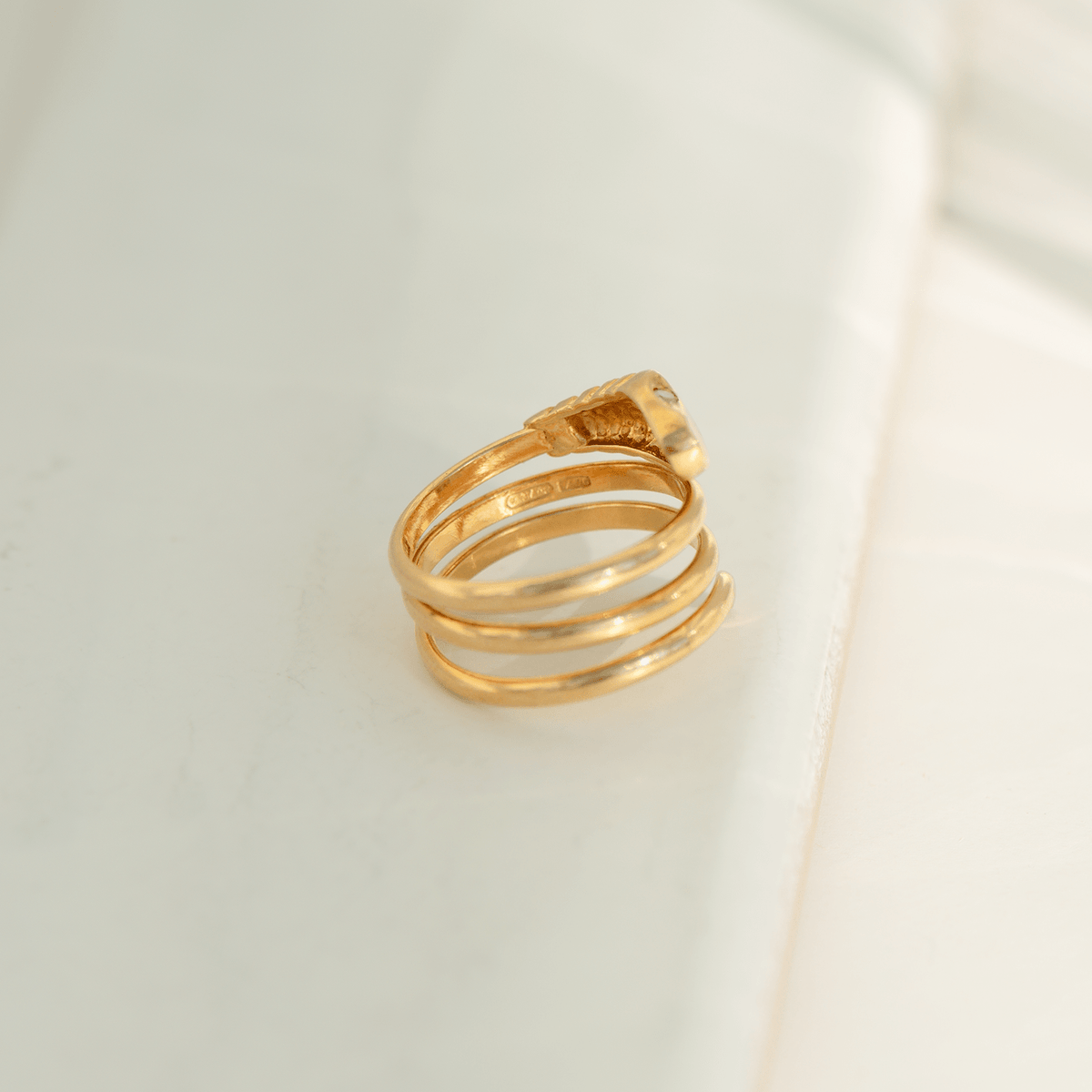 Vintage Schlangenring aus 750er Gelbgold – 18K, Diamant - Augen - Honey Jewelry