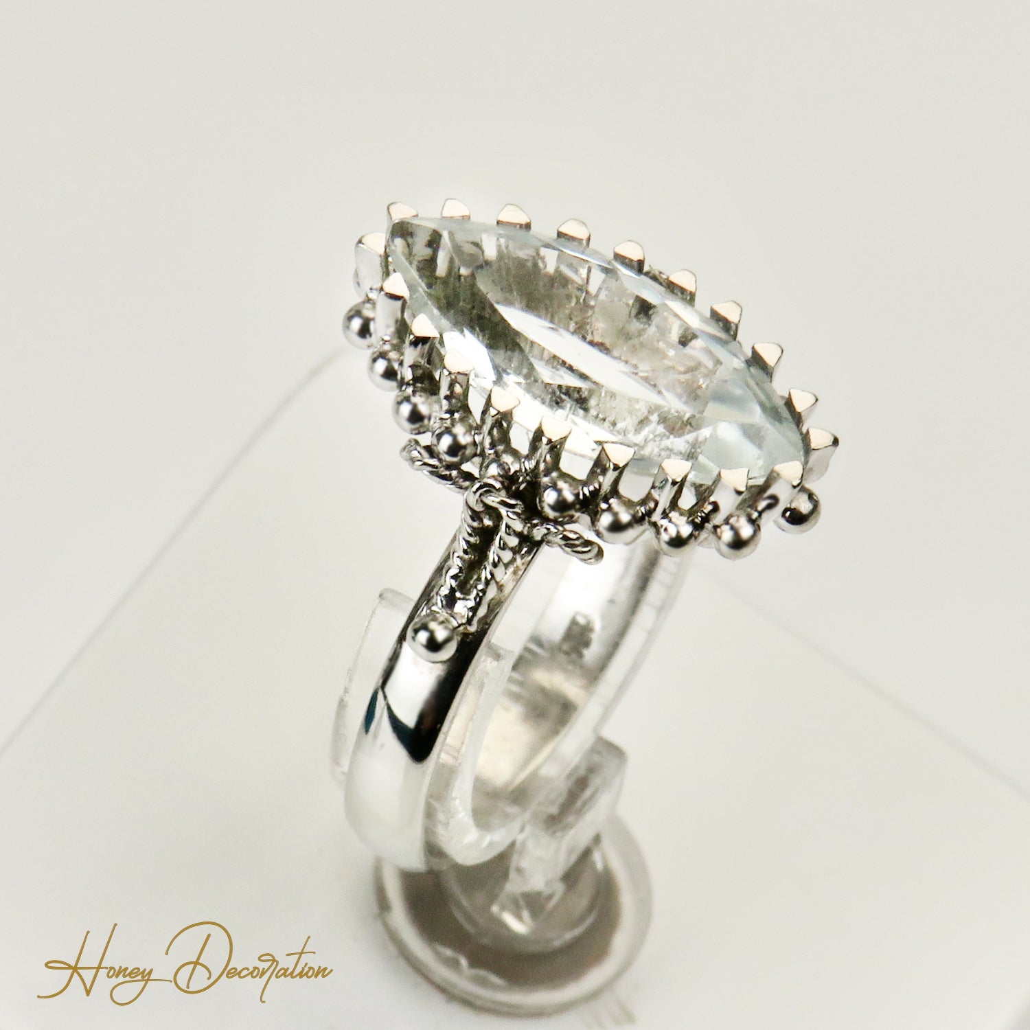 Antiker Goldring mit Aquamarin – Klar wie Ozeanwasser - Honey Jewelry