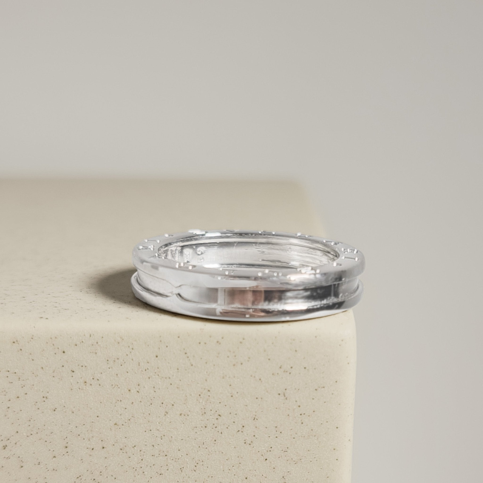 Bulgari B - Zero 1 aus 750er Weißgold– Ein Meisterwerk der Schmuckkunst - Honey Jewelry