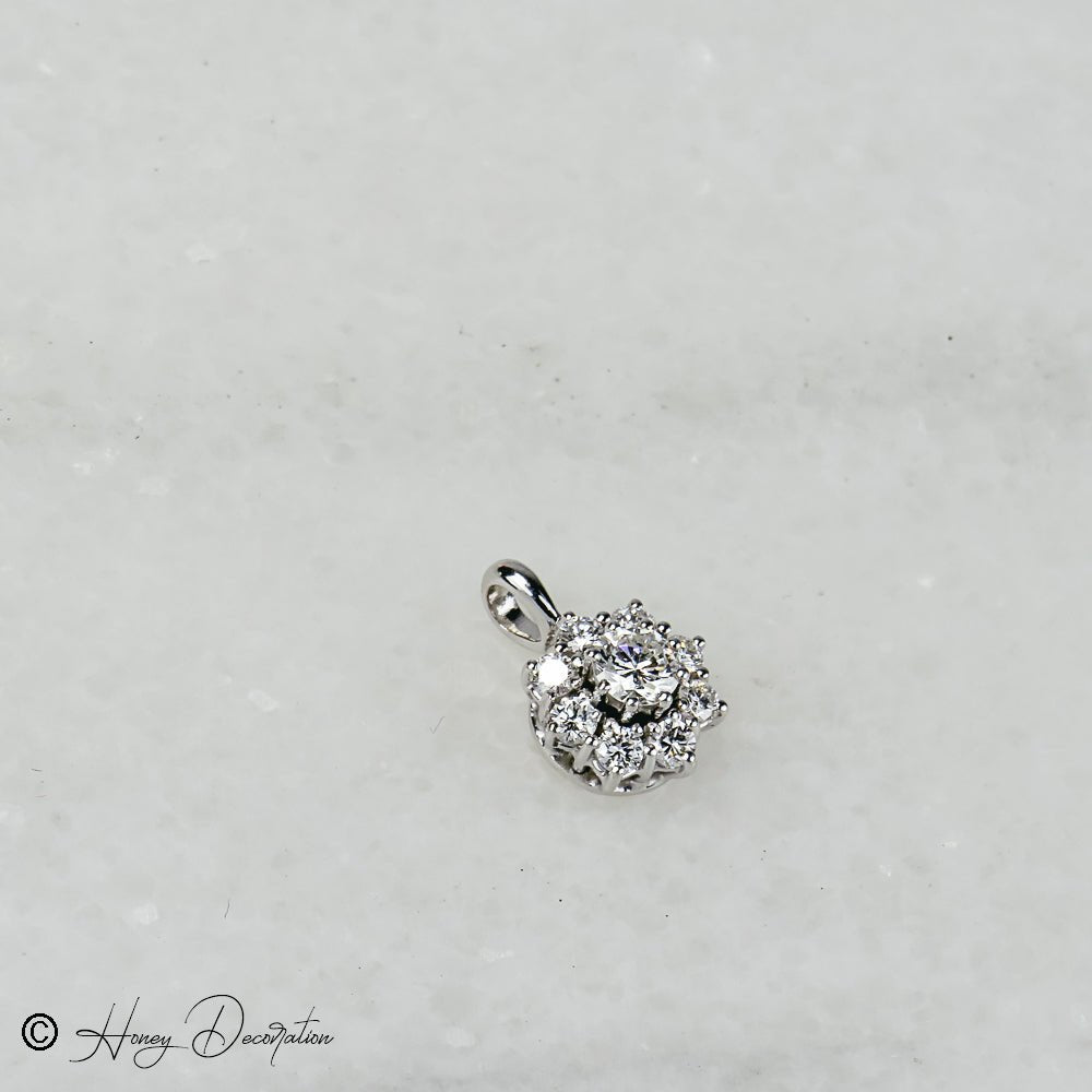 Funkelnder Weißgoldanhänger mit Brillanten - Honey Jewelry