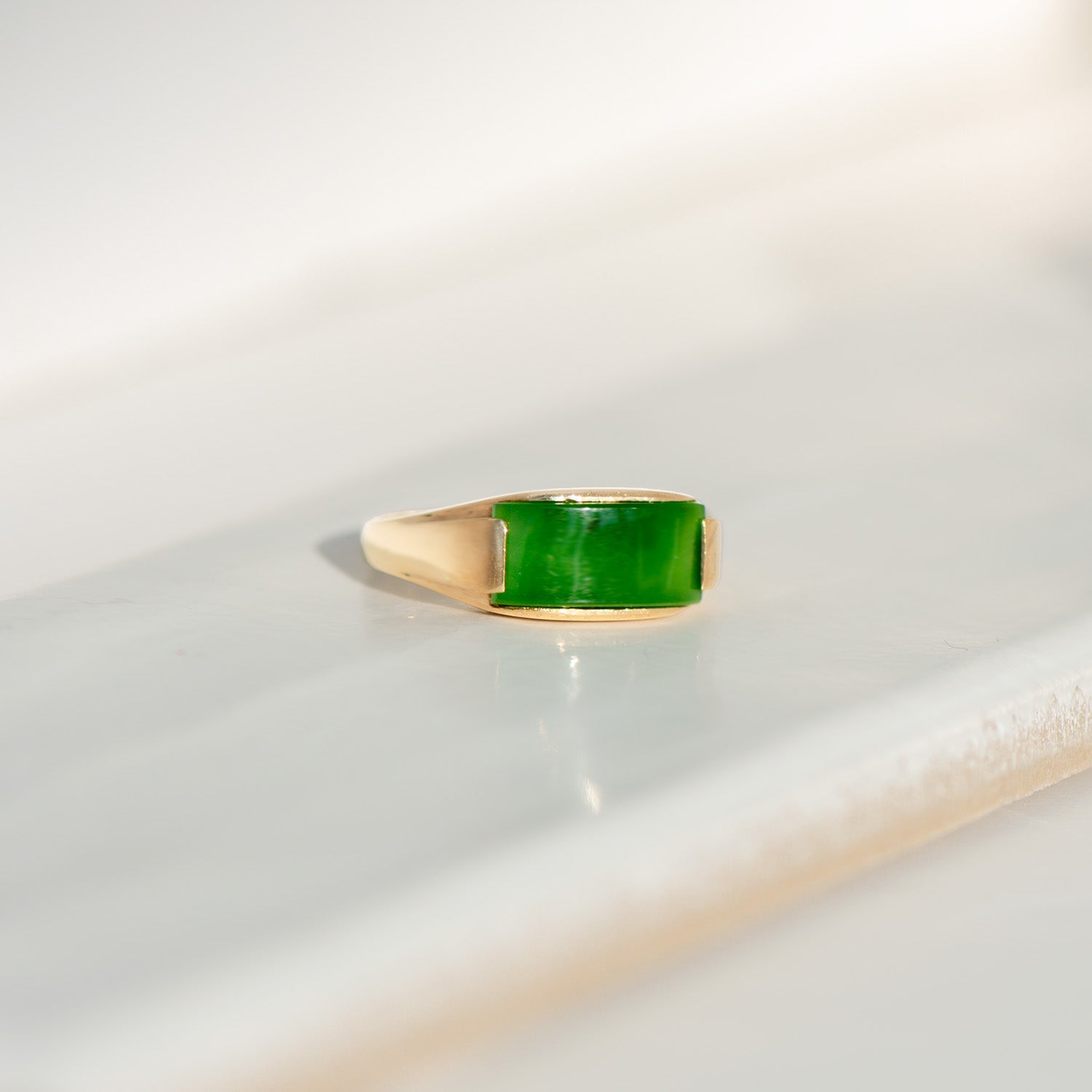 Jade - Ring 8K Gelbgold | Mid - Century Design - Honey Jewelry