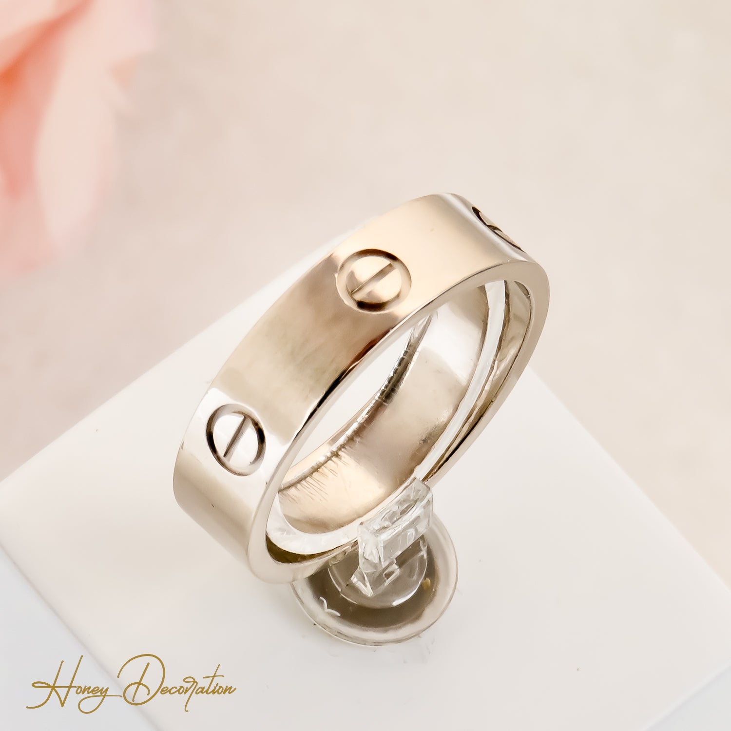 Luxuriöser Cartier Goldring LOVE aus 18 Karat Gold - Honey Jewelry