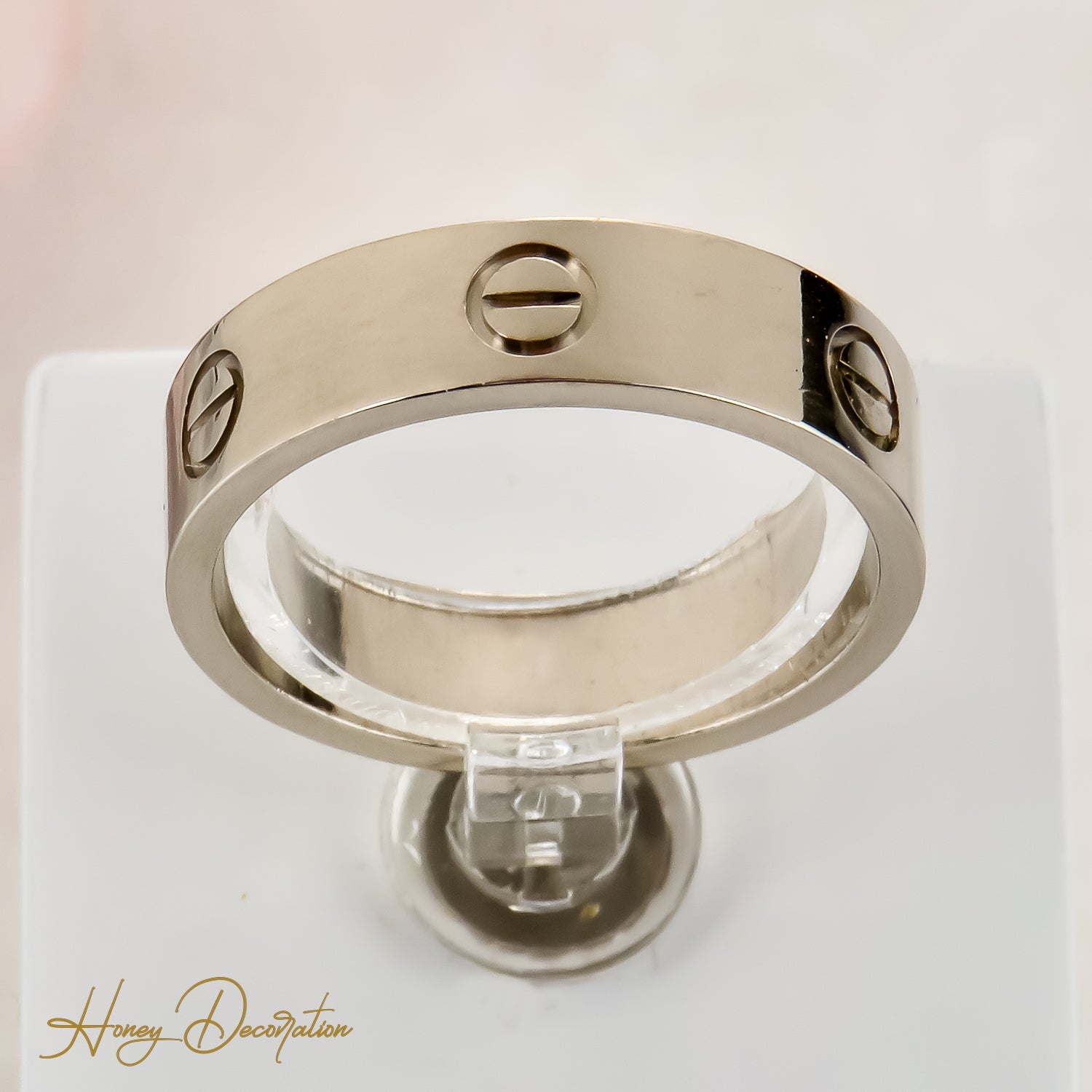 Luxuriöser Cartier Goldring LOVE aus 18 Karat Gold - Honey Jewelry