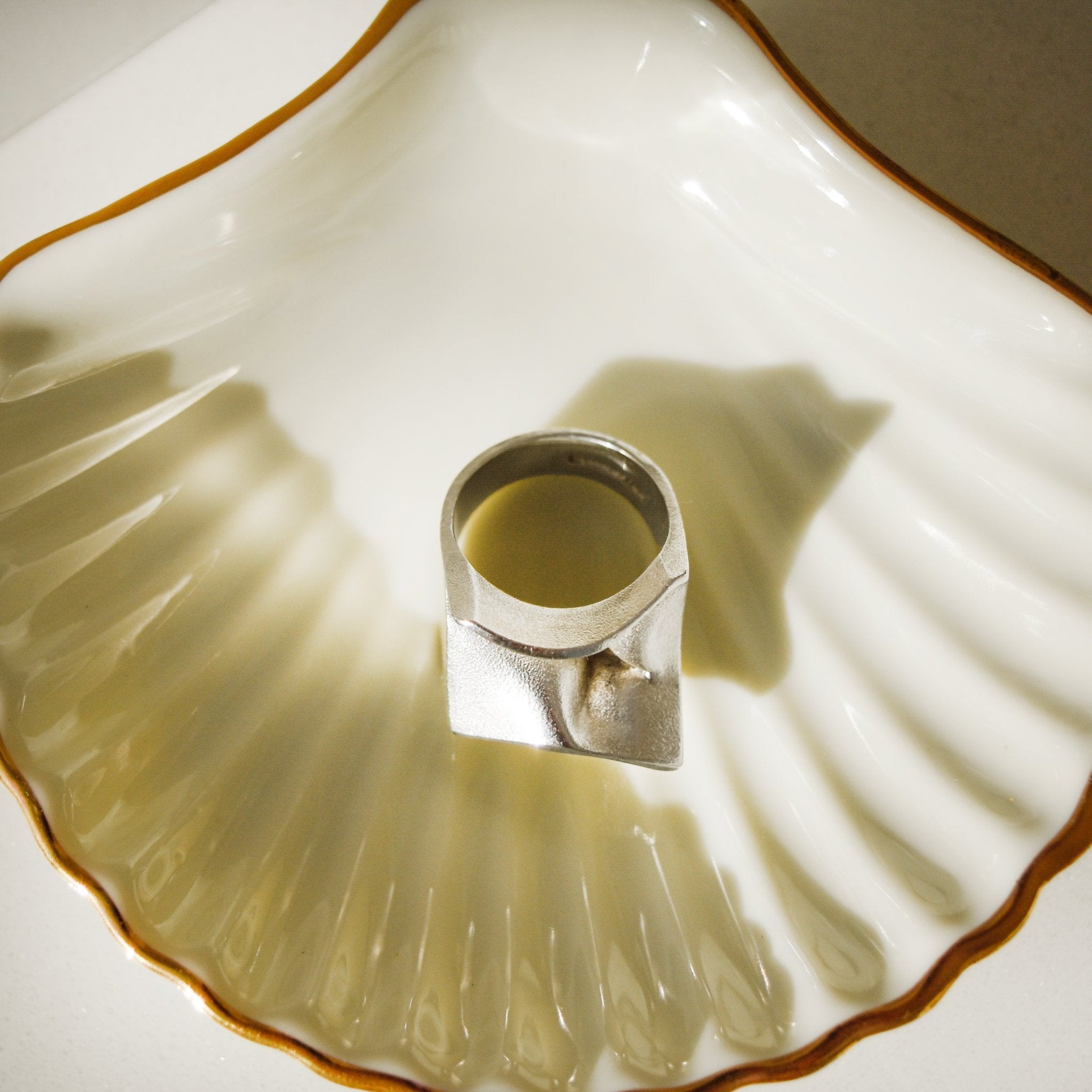 Massiver Lapponia Silberring – Stylisch und Vielseitig - Honey Jewelry