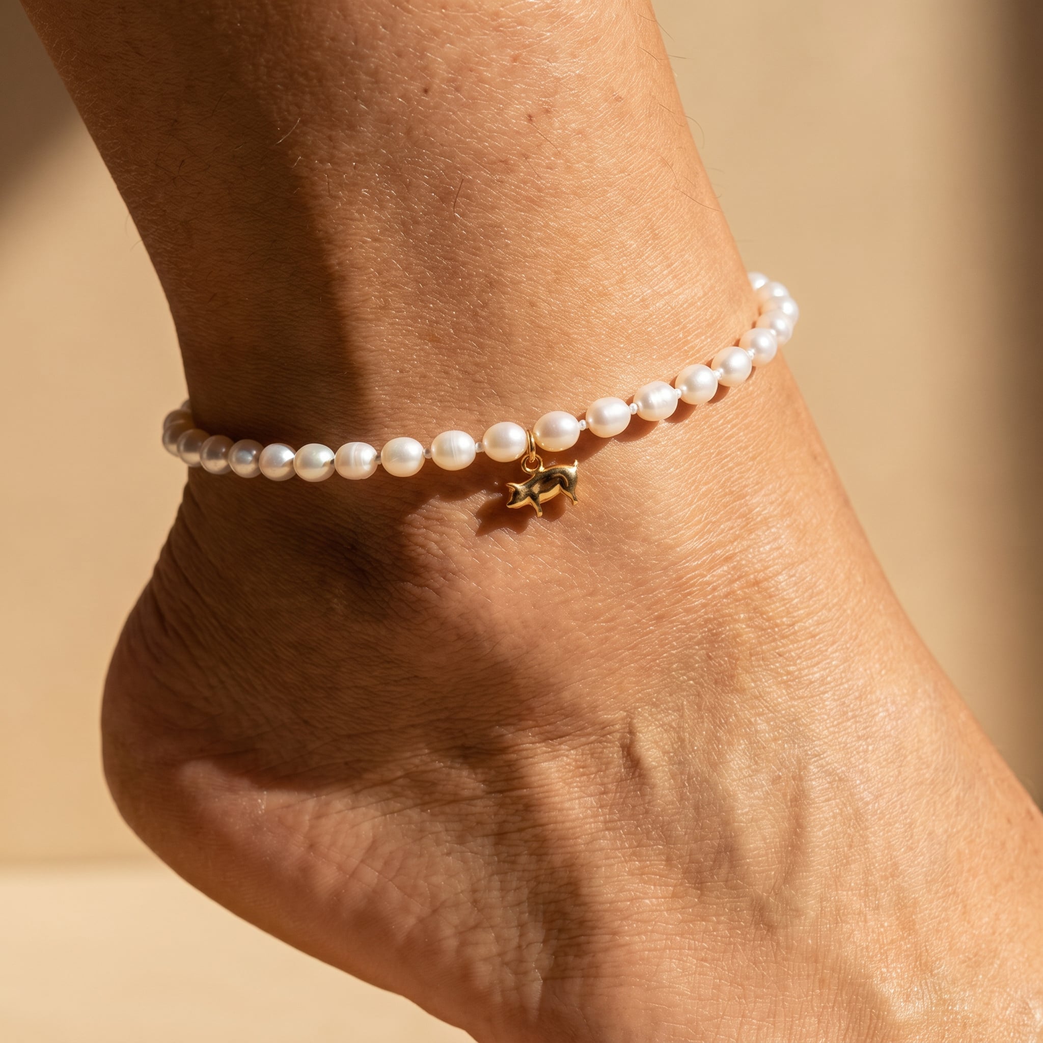 Mini - Schwein Anhänger 8K Gelbgold | Glücksbringer - Honey Jewelry