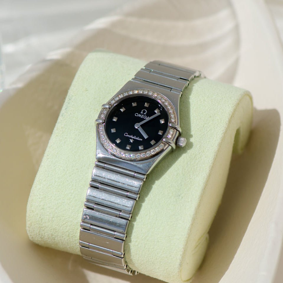 Omega Constellation Damen – Edelstahl mit Diamantlünette & schwarzem Zifferblatt - Honey Jewelry