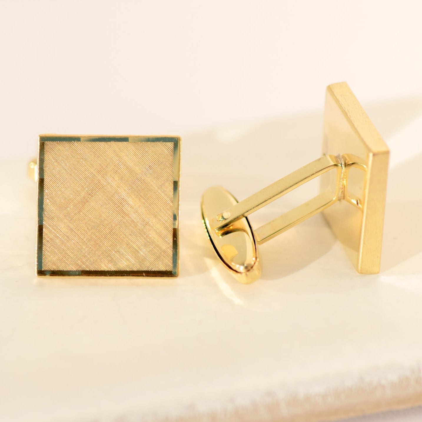 Quadratische Manschettenknöpfe aus 8 Karat Gelbgold - Honey Jewelry