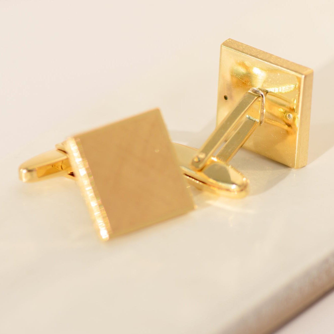 Quadratische Manschettenknöpfe aus 8 Karat Gelbgold - Honey Jewelry