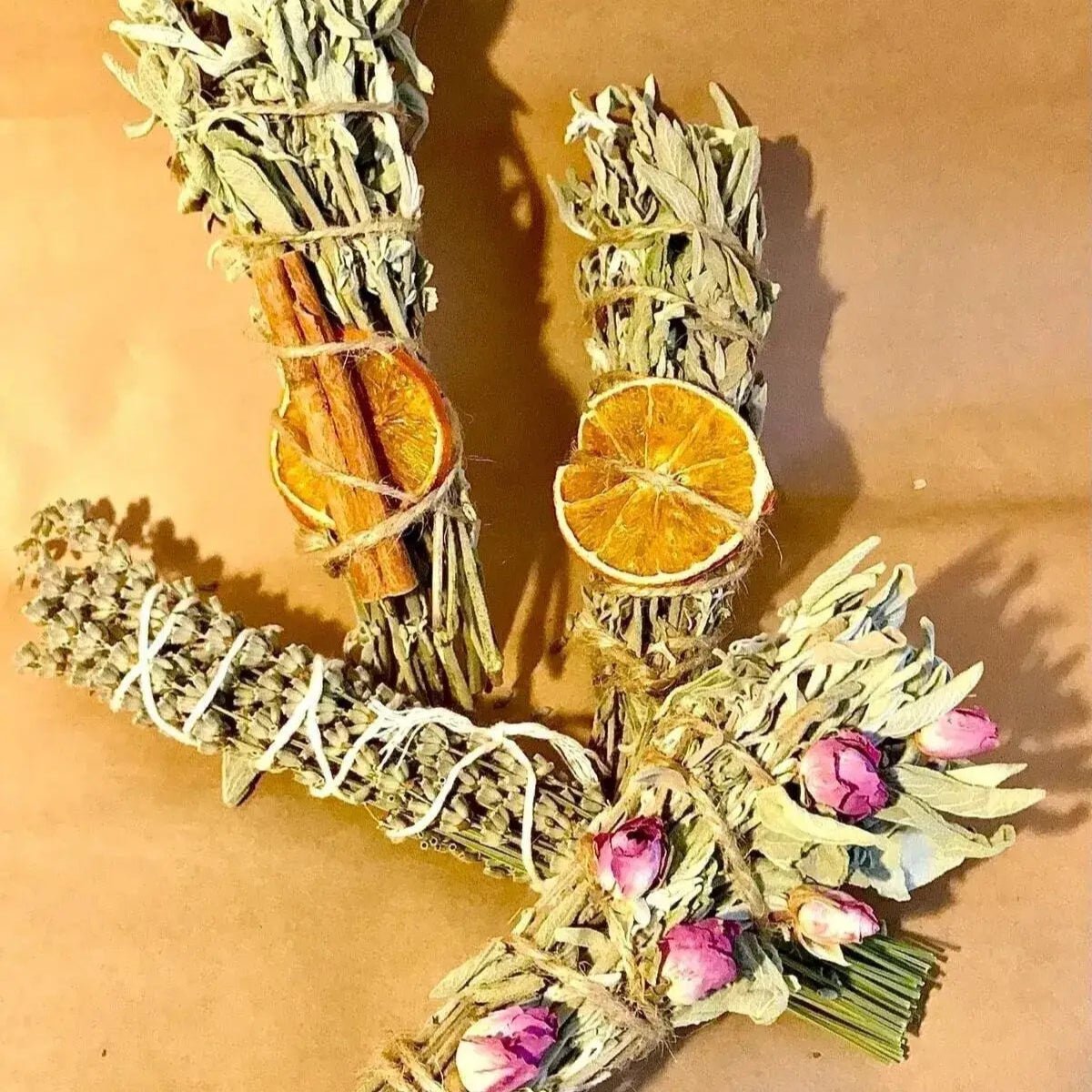 Salbei - Paket — Zimt, getrocknete Orange und getrocknete Blumen - Honey Jewelry