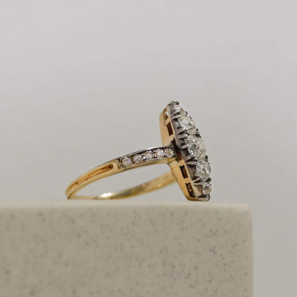 Traumhafter Antik - Goldring mit Diamanten – Prachtvoll Funkelnd - Honey Jewelry