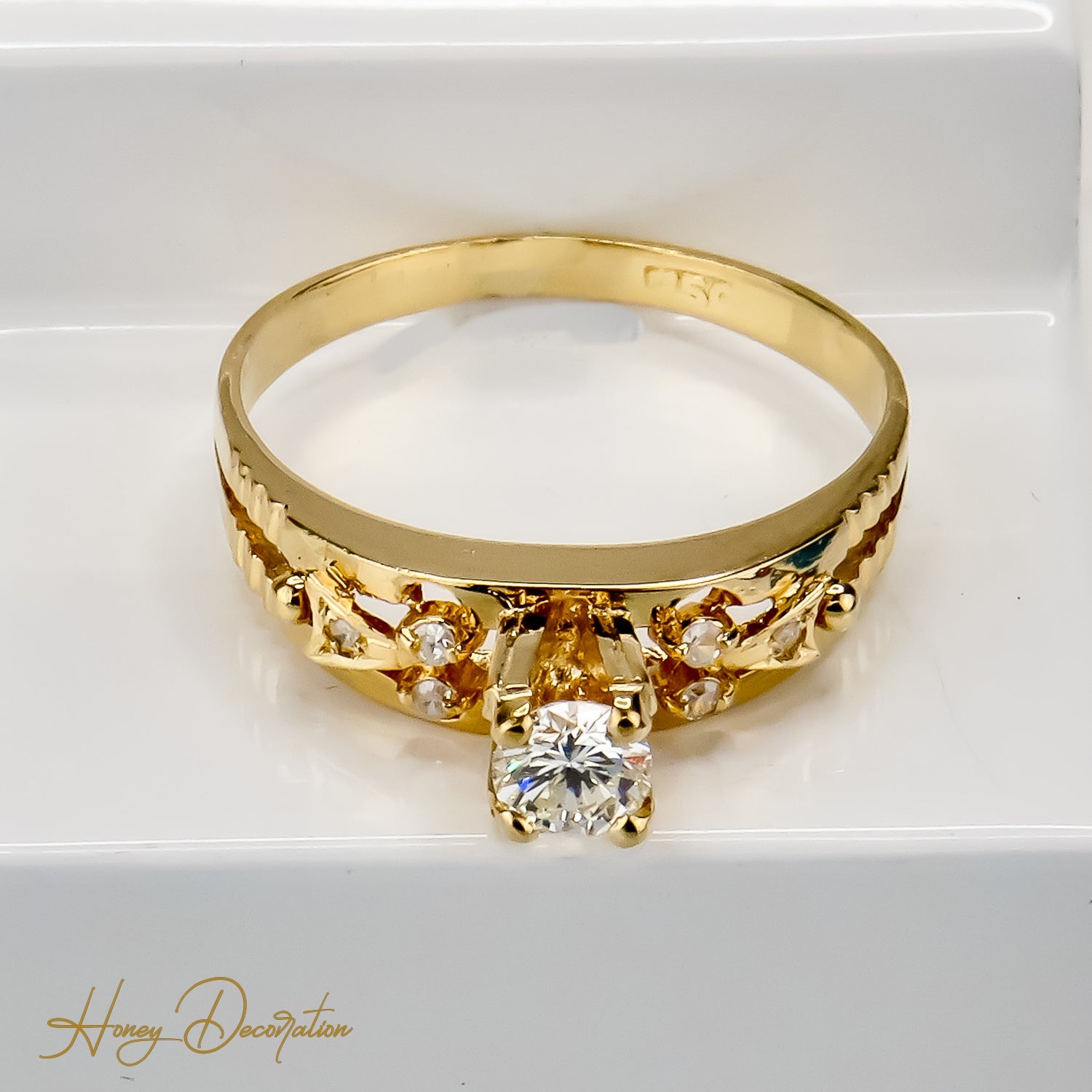 Vintage Halo - Goldring mit Brillant - Luxus pur - Honey Jewelry